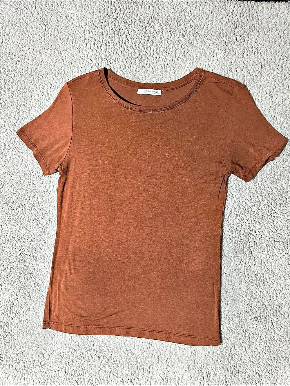 Zara Short Sleeve Tee in Brown Size Medium